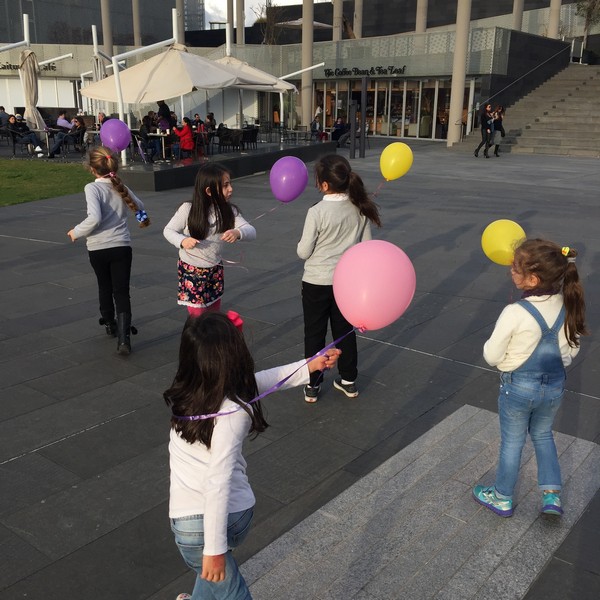 Mums in beirut motherhood exhibition